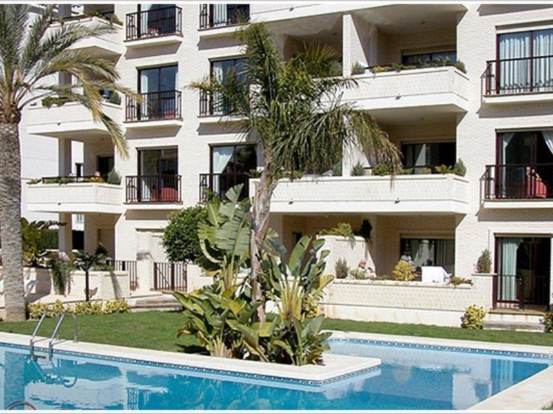 Albir Confort Nuevo Golf Apartment El Albir ภายนอก รูปภาพ