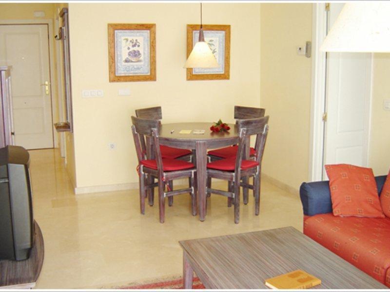 Albir Confort Nuevo Golf Apartment El Albir ภายนอก รูปภาพ